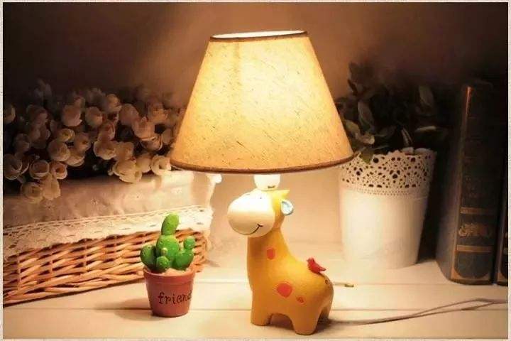 可移式通用燈具 可移式通用燈具