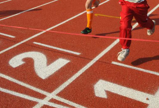 “有毒”塑膠跑道，檢測(cè)刻不容緩